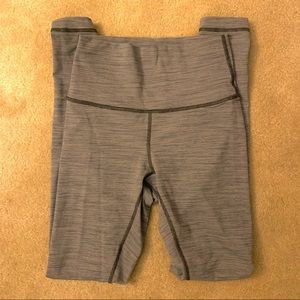 Light Gray Wunder Under Leggings